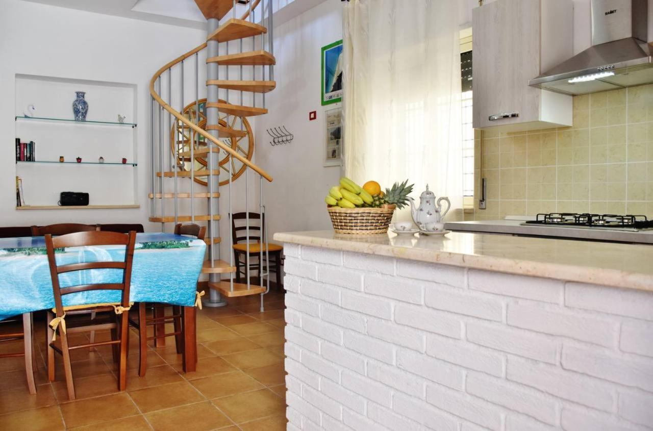 Villa Residenza Le Sirene Santa Domenica  Esterno foto